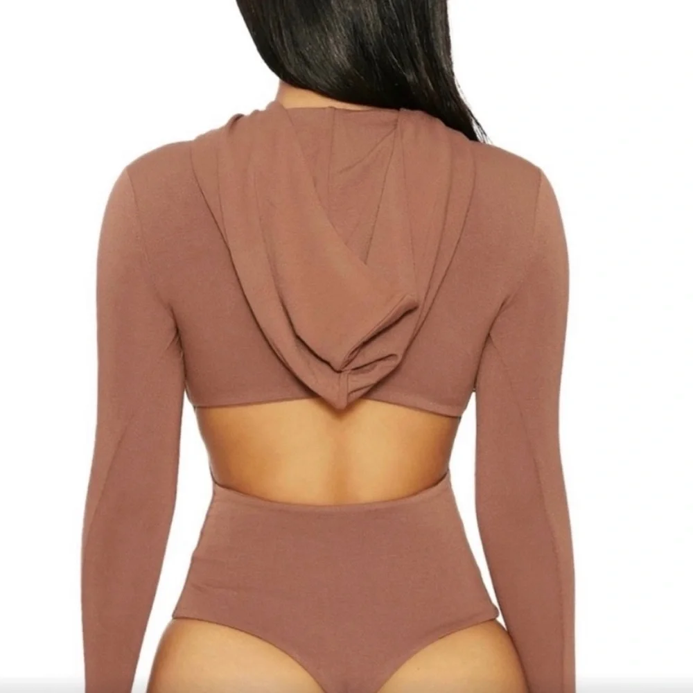 Naked Wardrobe Bodysuit - Picture 2 of 6
